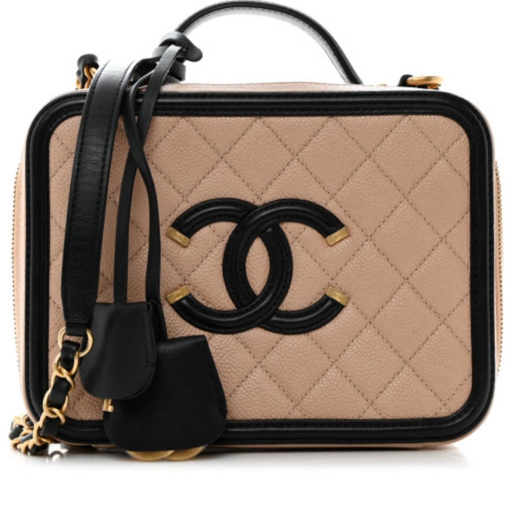 SOLD‼️ Chanel Medium Filigree Bag Gold Hardware Black/Beige